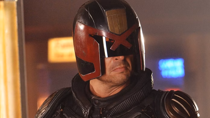 Judge Dredd | Taika Waititi planeja reboot fiel aos quadrinhos