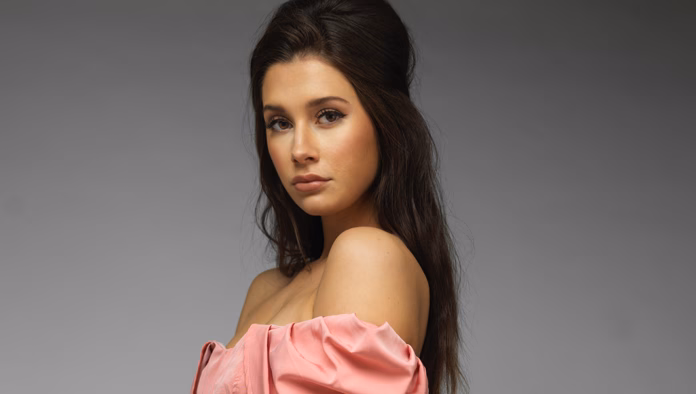 Virgin River | Natasha Calis Chega como Nova Médica na 8ª Temporada
