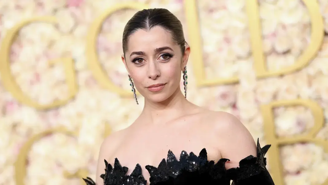 Buddy | Terror bizarro com Cristin Milioti ganha trailer