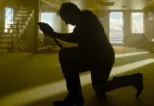 Digger | Trailer mostra Tom Cruise como você nunca viu Digger | Trailer mostra Tom Cruise como você nunca viu